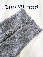 Okify Louis Vuitton Gray Wool Sweater  - 2
