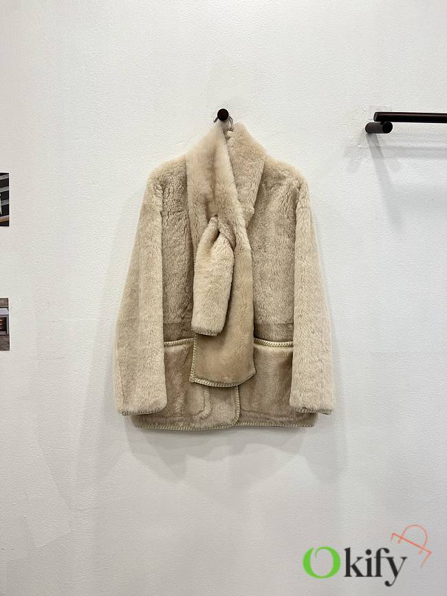 Okify MaxMara Cream Fur Coat With Scarf - 1