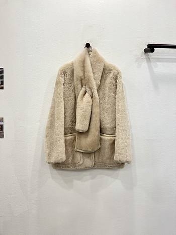Okify MaxMara Cream Fur Coat With Scarf