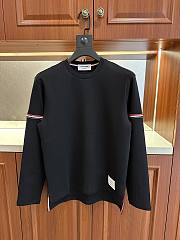 Okify Thow Browne Black Men Sweater (has big size) - 1