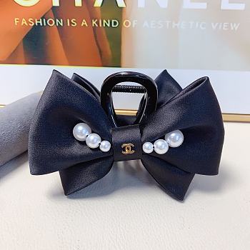 Okify CC Pearl Satin Bow Black Hair Clip 