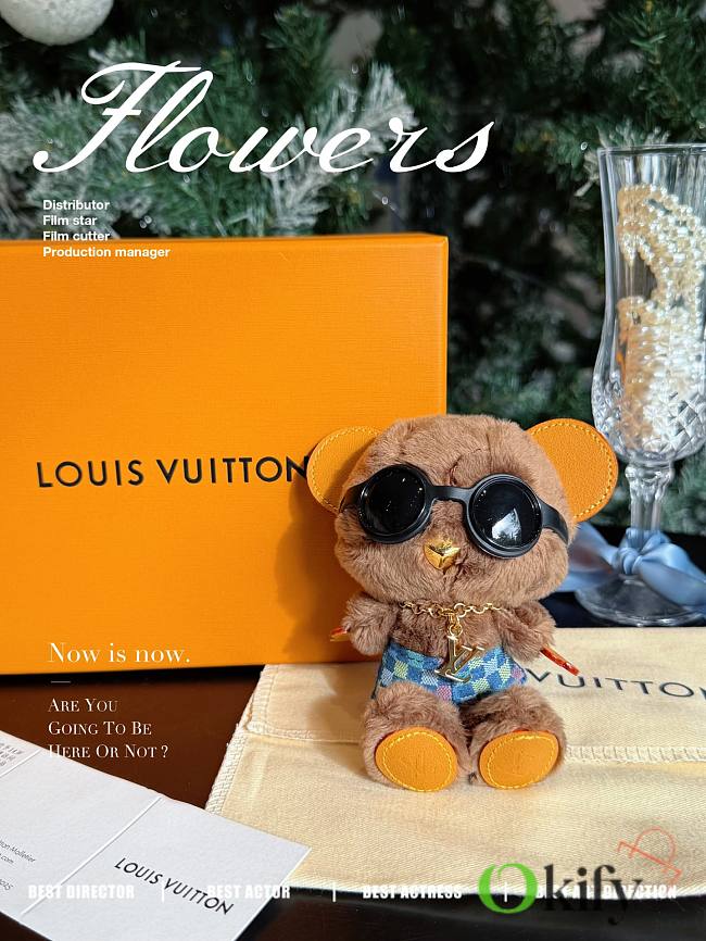 Okify Louis Vuitton Bear Key Chain Charm - 1