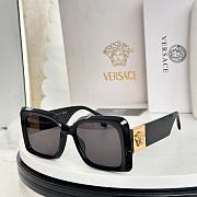 Okify Versace VE4467 Sunglasses - 5