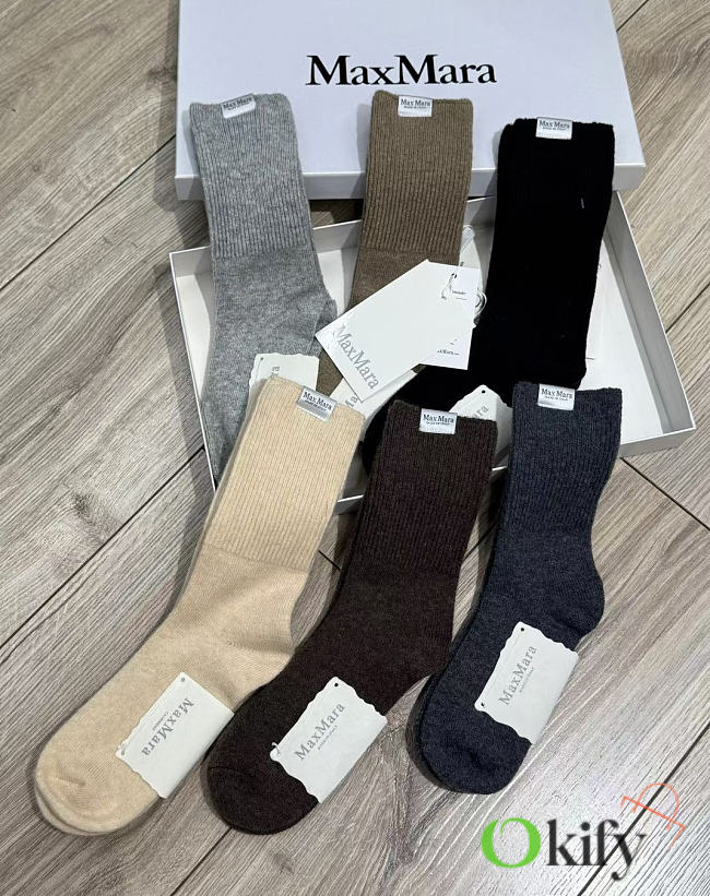 Okify MaxMara Set Of 6 Cashmere Socks - 1