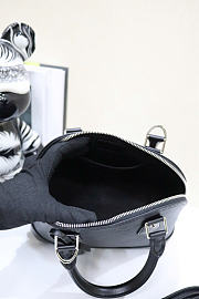 Okify Louis Vuitton Alma BB Epi Bag In Black M40862 24x11.5x18cm - 5