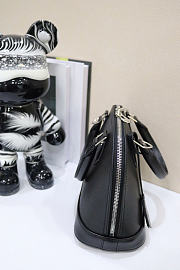 Okify Louis Vuitton Alma BB Epi Bag In Black M40862 24x11.5x18cm - 4