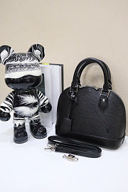 Okify Louis Vuitton Alma BB Epi Bag In Black M40862 24x11.5x18cm - 2