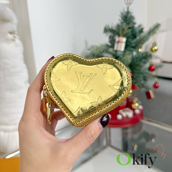 Okify Louis Vuitton Gold Heart Pouch - 1