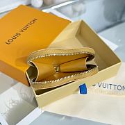 Okify Louis Vuitton Gold Heart Pouch - 5