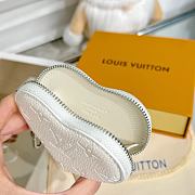 Okify Louis Vuitton White Heart Pouch - 6