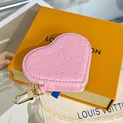 Okify Louis Vuitton Pink Heart Pouch - 3