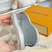 Okify Louis Vuitton Silver Heart Pouch - 6