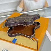 Okify Louis Vuitton Brown Star Pouch - 6
