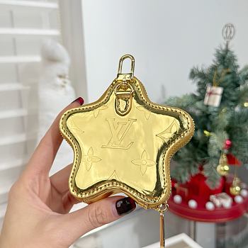 Okify Louis Vuitton Gold Star Pouch