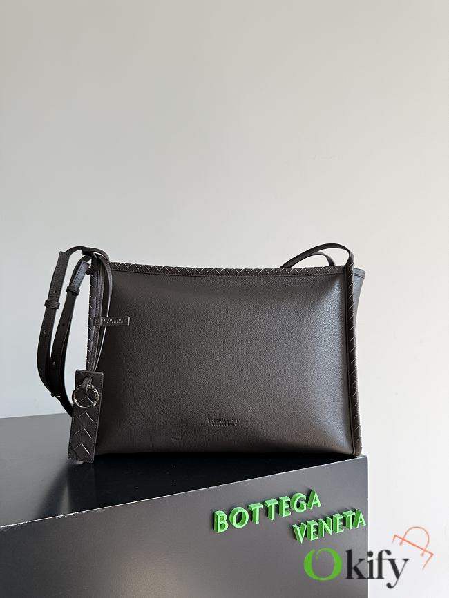 Okify Bottega Veneta Corriere Messenger Bag Dark Brown 39x29x14.5cm - 1
