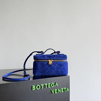 Okify Bottega Veneta Bang Bang Vanity Case Bag Dark Blue Suede 22x12.5x5cm