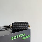Okify Bottega Veneta Mini Loop Metal Knot Bag Black 17x11x6cm - 5