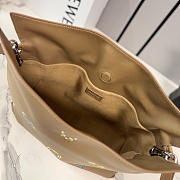 Okify Loewe Medium Flamenco Cats Clutch Bag Brown 30x24.5x10.5cm - 4