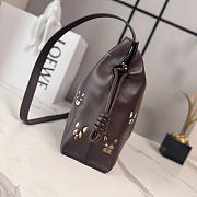 Okify Loewe Medium Flamenco Cats Clutch Bag Dark Brown 30x24.5x10.5cm - 6