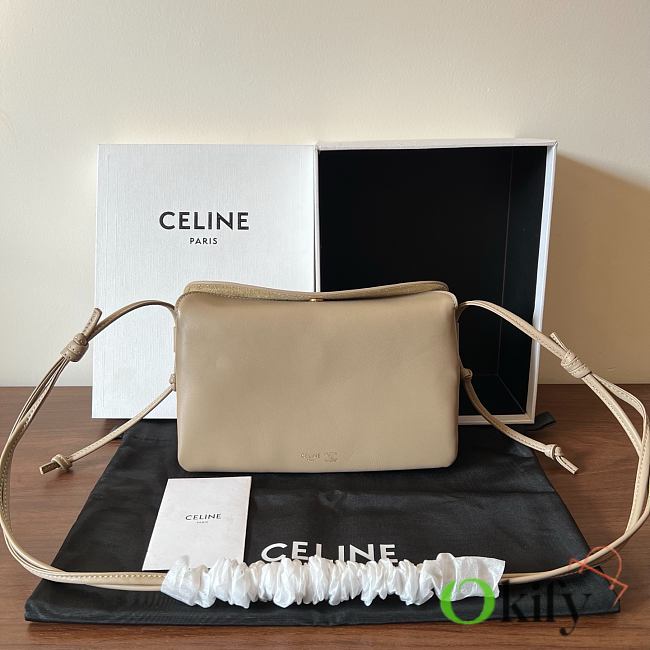 Okify Celine Trio Flap Bag Beige Lambskin 22x14x4cm - 1