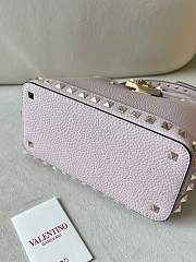 Okify Valentino Garavani Small Rockstud Top Handle Bag Light Pink 21x15x10cm - 6