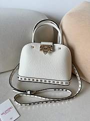 Okify Valentino Garavani Small Rockstud Top Handle Bag White 21x15x10cm - 1