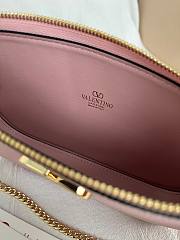 Okify Valentino Vlogo Signature Bag In Light Pink Calfskin 21.5x13x3cm - 4