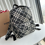 Okify Burberry Backpack 34x29x11cm 27772  - 3