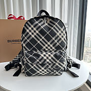 Okify Burberry Backpack 34x29x11cm 27772  - 1