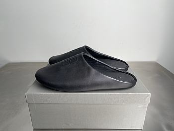 Okify Balenciaga Chateau Black Leather Slippers