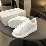 Okify Alexander McQueen White Kid Sneakers - 4