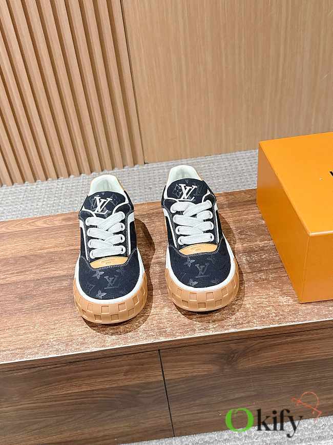 Okify Louis Vuitton Black Sneakers With Monogram - 1