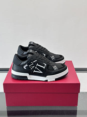 Okify Valentino Black Men Sneakers