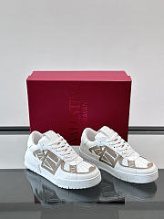 Okify Valentino White And Brown Men Sneakers - 4