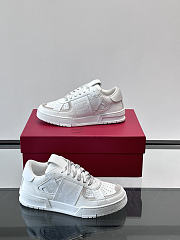 Okify Valentino White And Beige Men Sneakers 2 - 6