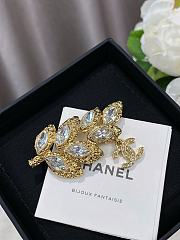 Okify CC Light Gold Rhinestone Brooch - 2