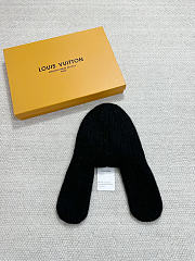 Okify Louis Vuitton Black Knitted Mohair Rabbit Ear Hat - 5