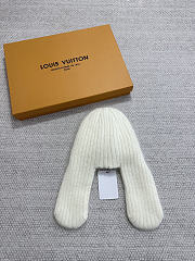 Okify Louis Vuitton White Knitted Mohair Rabbit Ear Hat - 4