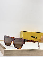 Okify Fendi FE40131 Sunglasses - 5