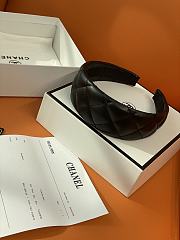 Okify CC Black Wide Headband Silver Hardware - 4