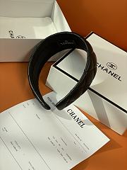 Okify CC Black Wide Headband Gold Hardware - 5