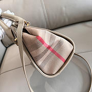 Okify Burberry Banwell Bag White 21x20x13cm - 6