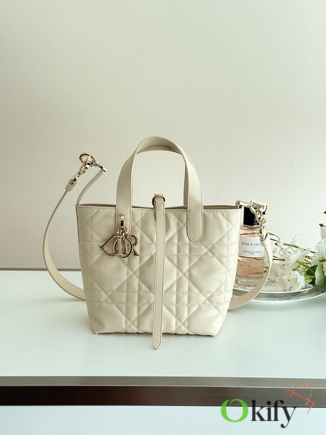 Okify Dior Toujours Vertical Bag White 18x16x12cm - 1