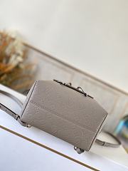 Okify Louis Vuitton Montsouris PM Beige Backpack M45410 33x27.5x14cm - 4