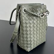 Okify Bottega Veneta Andiamo Bucket Bag Olive Green 25x18.5x11cm - 4