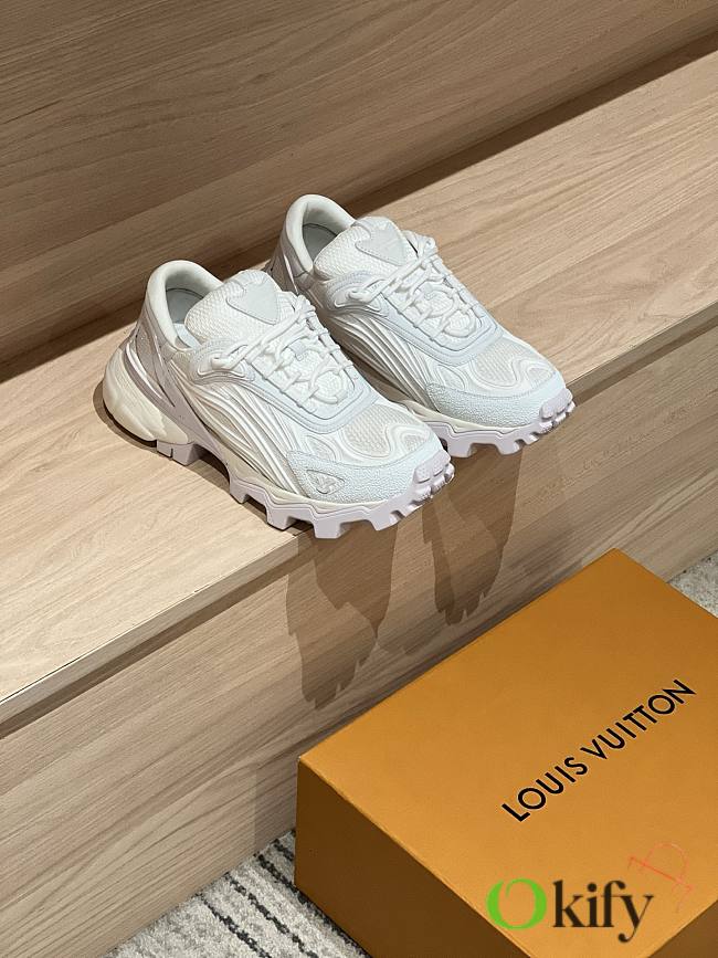 Okify Louis Vuitton White Men Sneakers 28197 - 1