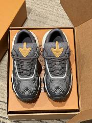 Okify Louis Vuitton Gray Men Sneakers 28199 - 4