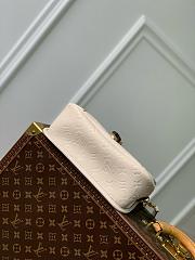 Okify Louis Vuitton Diane Bag White Cream M46388 23x16x8.5cm - 4
