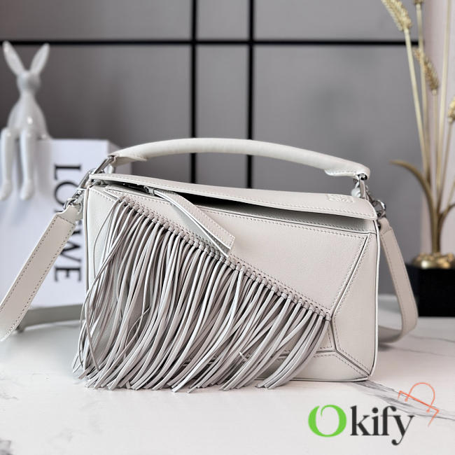 Okify Loewe Fringe Puzzle Bag White 24x16x10.5cm - 1