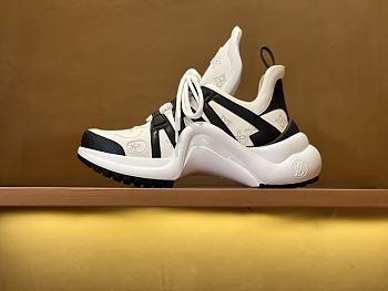 Okify Louis Vuitton V Archlight Black And White Women Sneakers